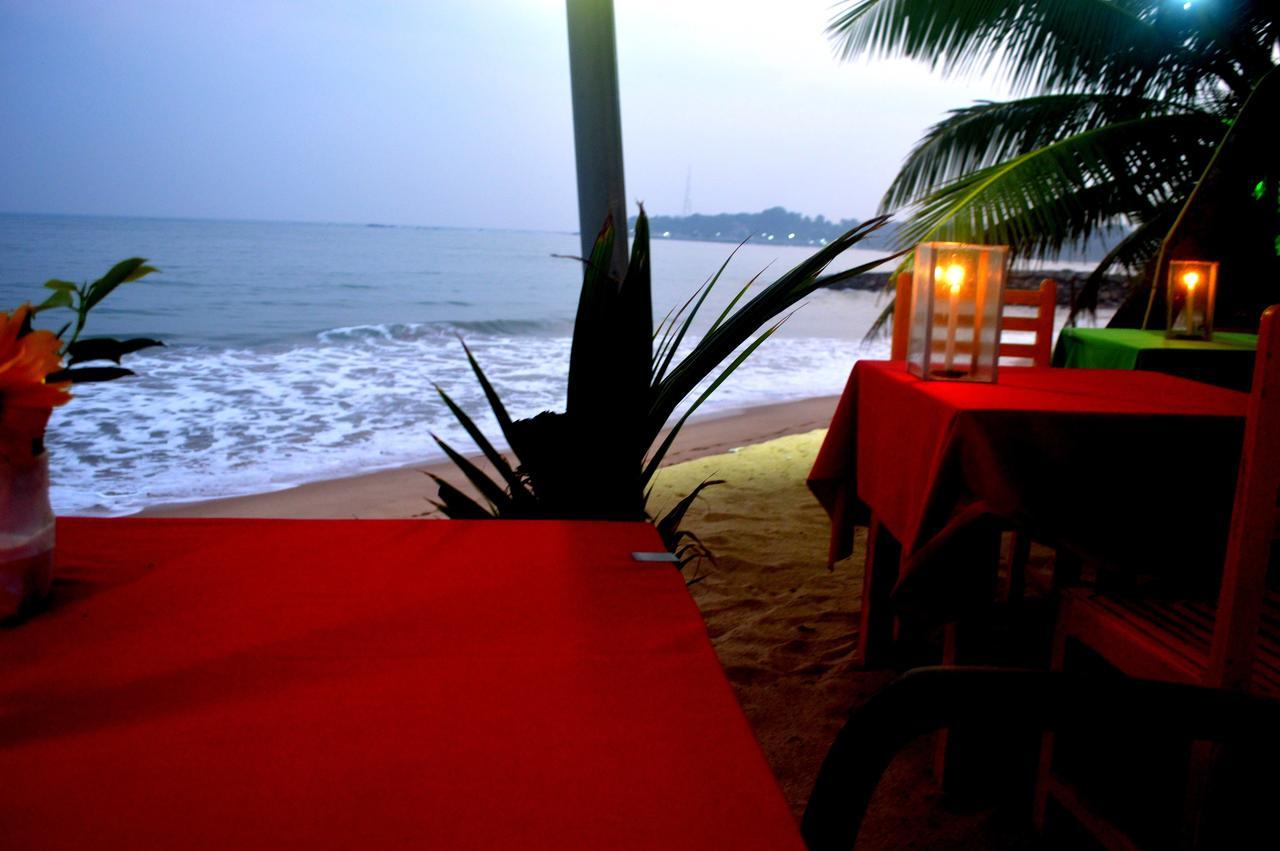 Dilena Beach Inn Tangalle Extérieur photo